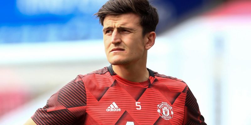 Harry Maguire là đội trưởng của Manchester United